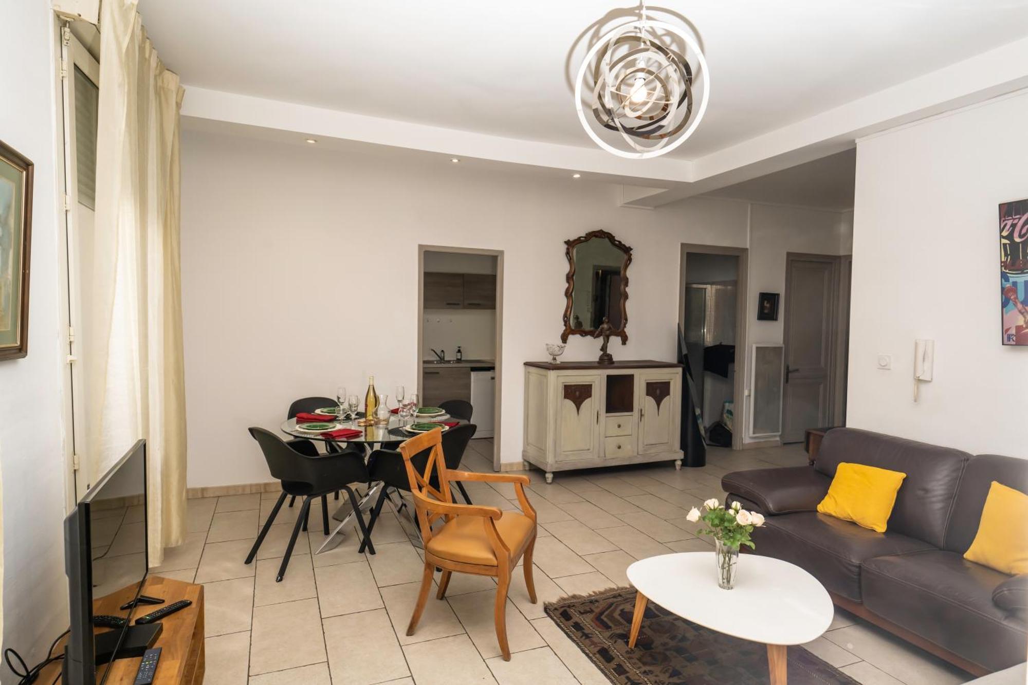 "Belle Etape"-Meuble De Tourisme 3 Etoiles -Residence "Les Logis De Beziers"-Garage Optionnel-Coeur De Ville-Plages A 16Km ! Bagian luar foto