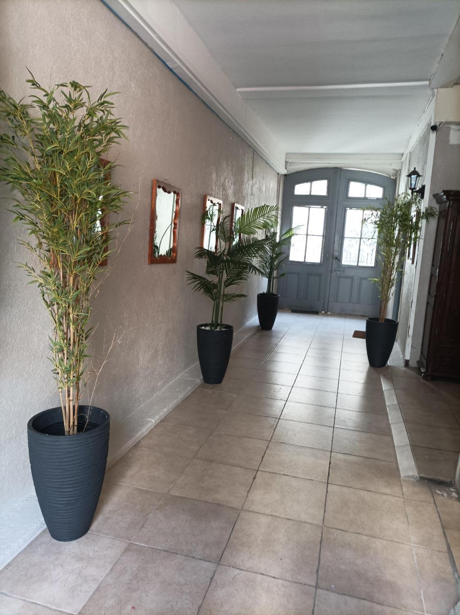 "Belle Etape"-Meuble De Tourisme 3 Etoiles -Residence "Les Logis De Beziers"-Garage Optionnel-Coeur De Ville-Plages A 16Km ! Bagian luar foto